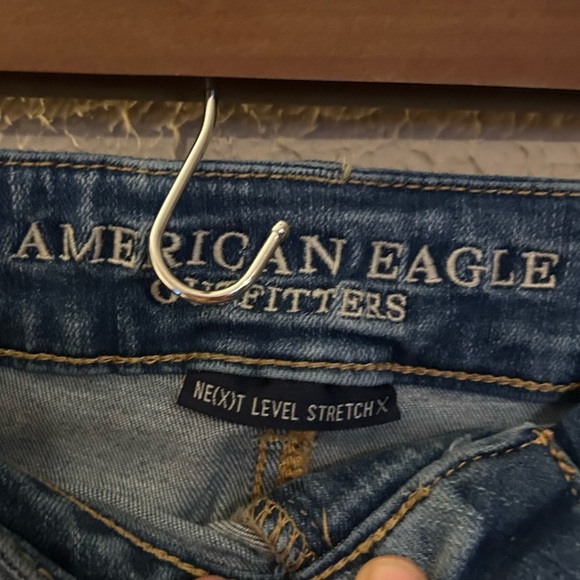 American Eagle Outfitters Next Level Stretch X Distressed Jean Shorts Size 12 - Picture 4 of 10